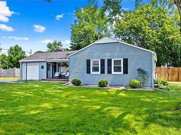 3rd image of 6365 Pleasant Dr