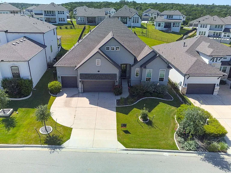 921 Trevi Fontana Dr — Photo 42