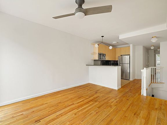4th image of 198 21st St APT 1A