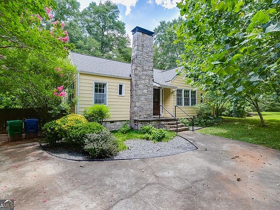 3rd image of 2657 Old Norcross Rd