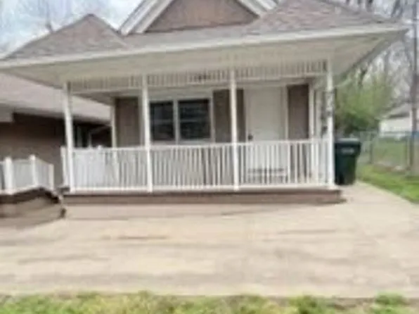 716 Kiowa St, Leavenworth, KS 66048