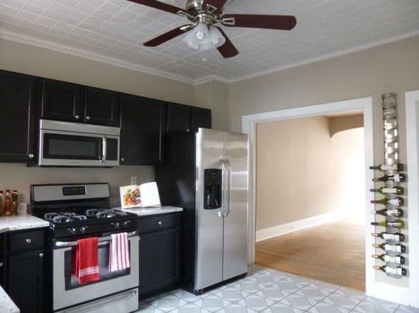 4 N Streeper St