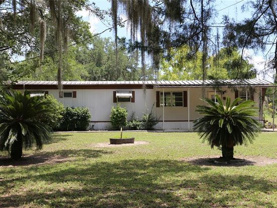 305 Saint Johns Ave, Satsuma, FL 32189