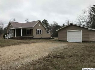 2405 Fairview Rd, Gadsden, AL 35904