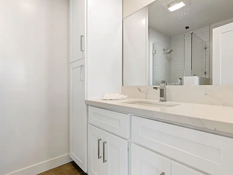 3450 Emerald (312 Calle Miramar LLC) — Photo 17