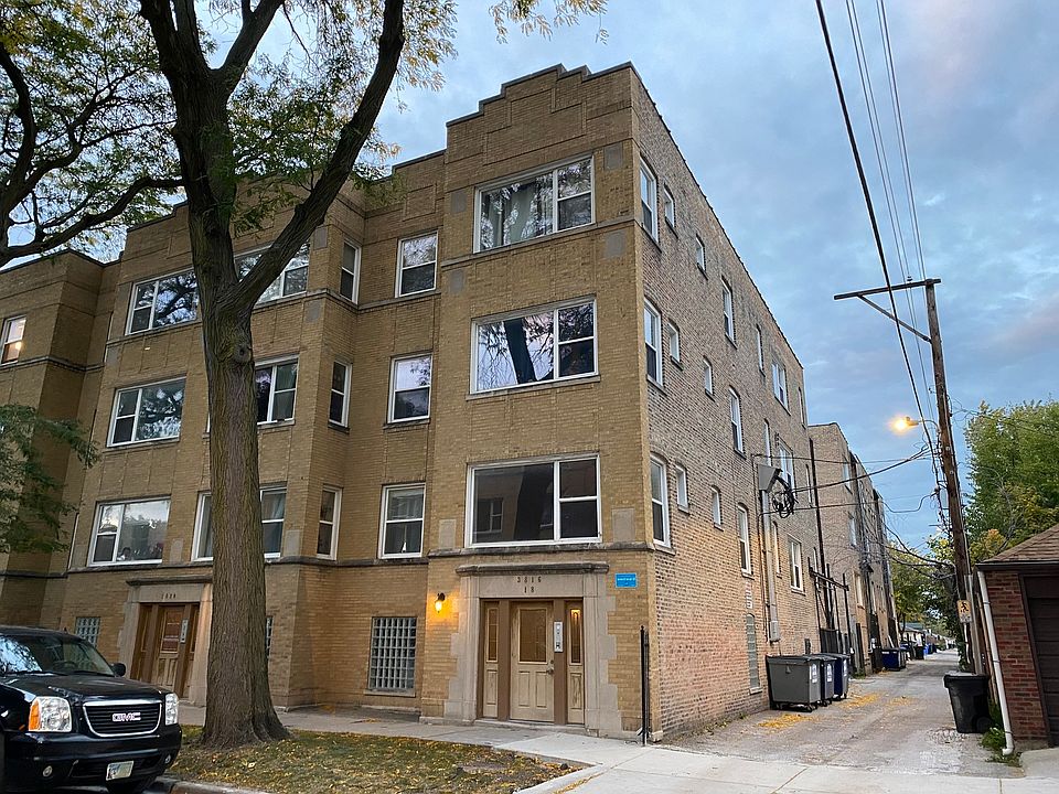 1st image of 3816 W Ainslie St #2