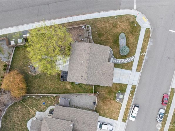 4333 NW Commons Drive, Pasco, WA 99301