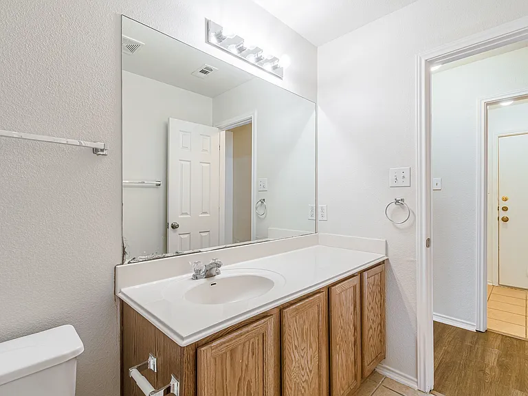 13803 Laramie Hl — Photo 13