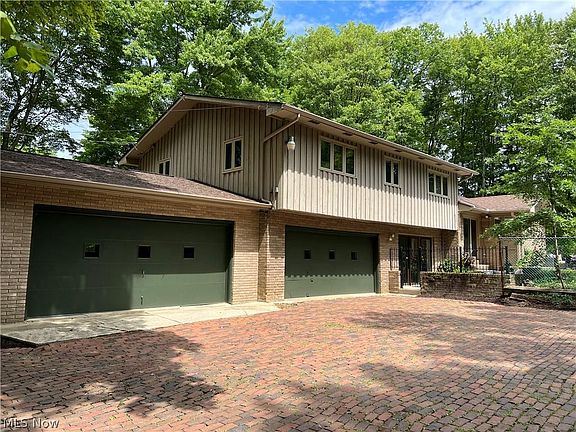2nd image of 2218 Berrywood Dr