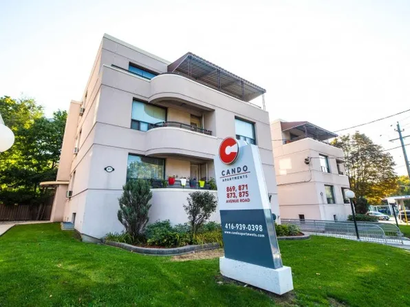 869 Avenue Rd, Toronto, ON M5P 2K5