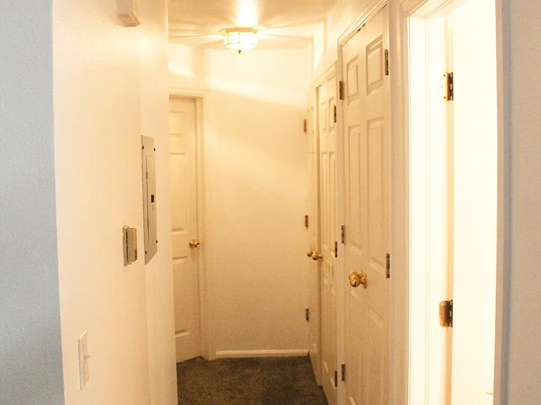 10784 W 63rd Pl — Photo 9