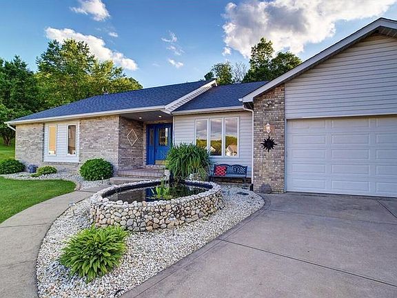 2nd image of 111 Adella Ct
