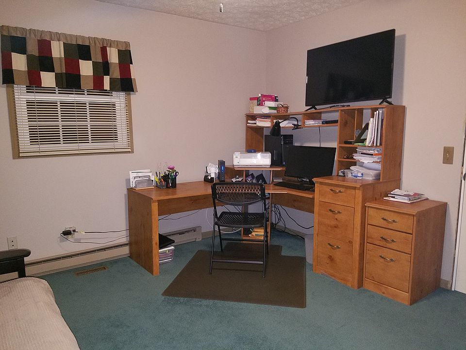 Upstairs bedroom