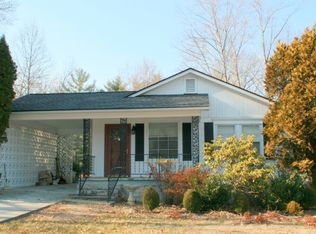 1919 Old South Carolina Ave, Hendersonville, NC 28739