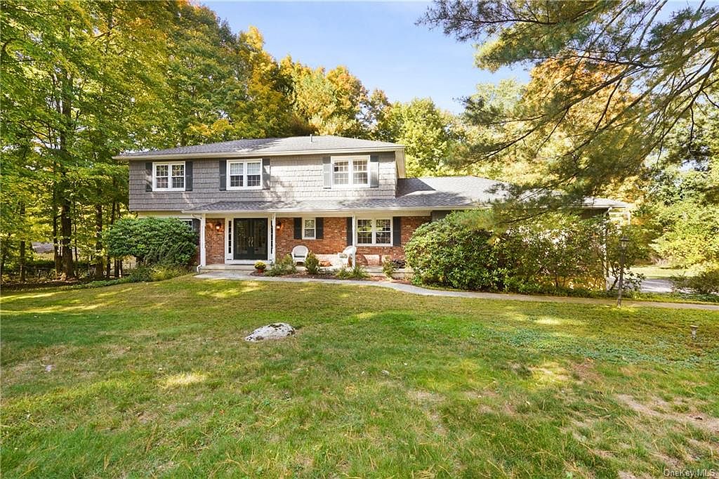 1329 Ethan Court Yorktown Heights NY 10598 Zillow