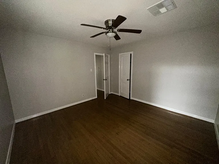 304 Truman St #B — Photo 7
