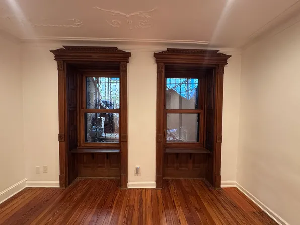 523 3rd Street image 1 of 9