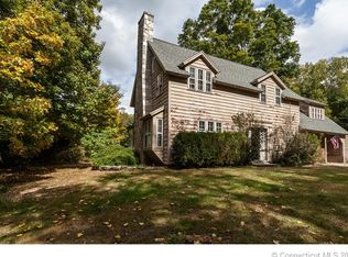 13 Scuppo Rd, Woodbury, CT 06798