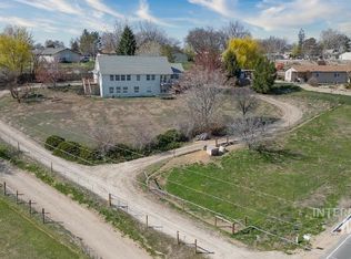 21141 Peckham Rd, Greenleaf, ID 83626