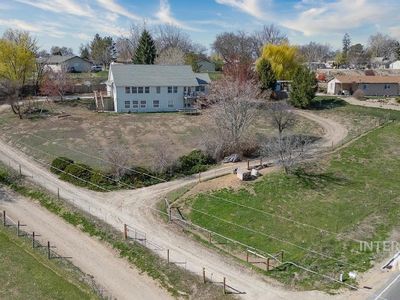 21141 Peckham Rd, Greenleaf, ID, 83626