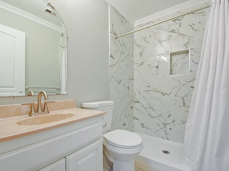 6745 Vista Loma — Photo 8