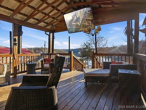 2nd image of 411 Nichol Rd