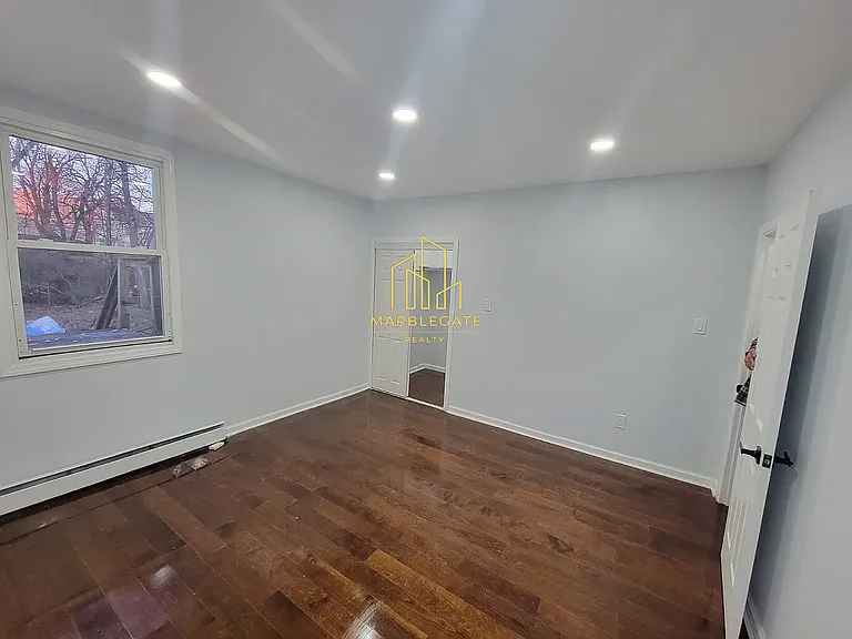 10 Rodwell Ave #11 — Photo 18