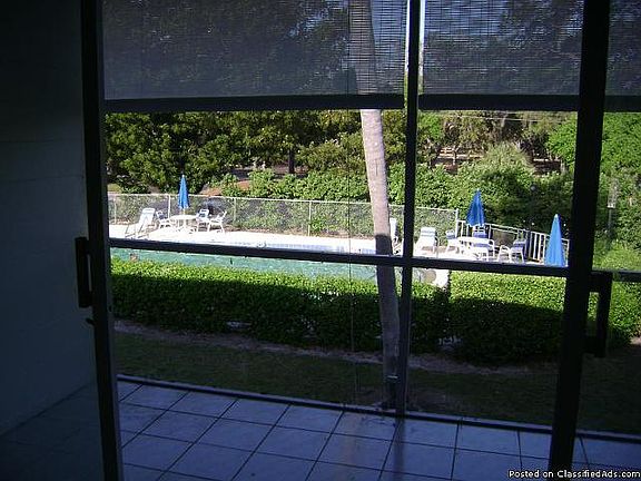 3rd image of 2155 Wood St APT B14