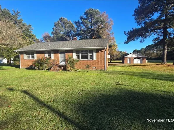 639 S Bay Haven Dr, Gwynn, VA 23066