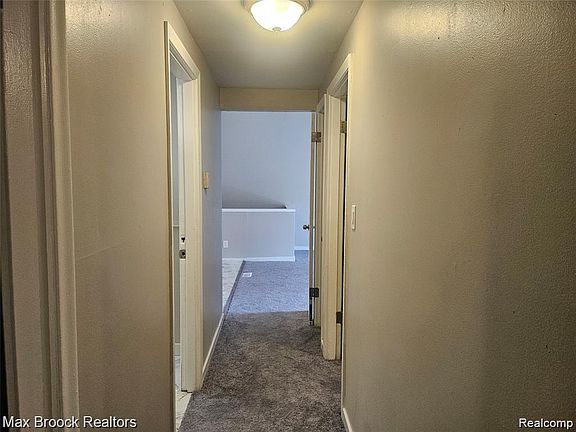 5th image of 6168 Magnolia Dr