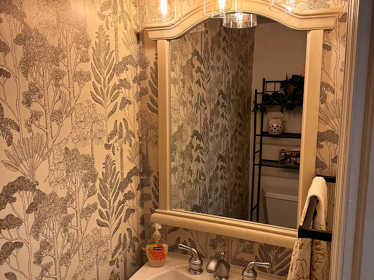 2500 Warsaw Ave #6 — Photo 12