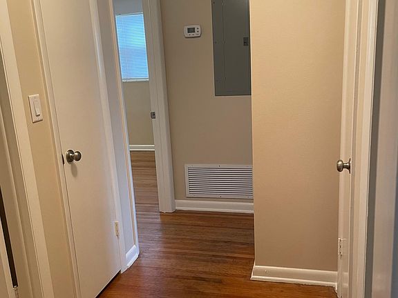 5th image of 5435 S Bend Cir N