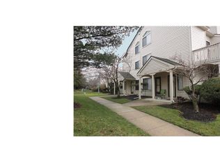 805 Gregorys Way, Voorhees, NJ 08043