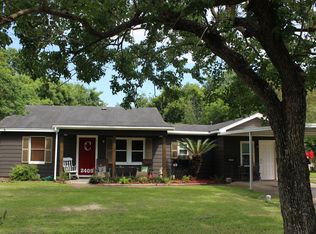 2409 Avenue E, Nederland, TX 77627