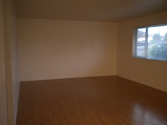 3rd image of 7420 24th St W #1