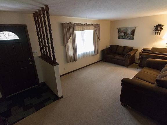 Entry with Formal Living Room