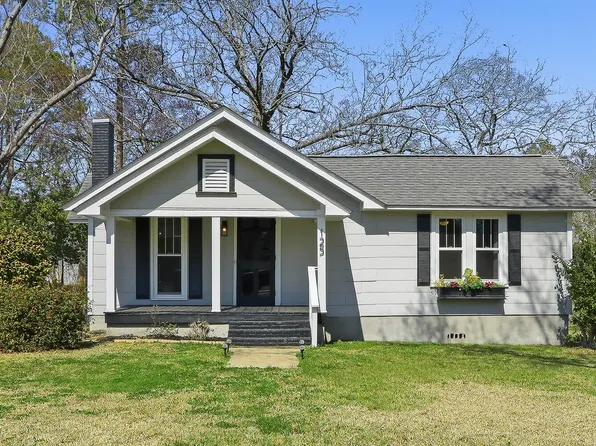 125 E Lillington St, Angier, NC 27501