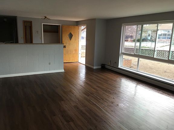 Giant south facing living room