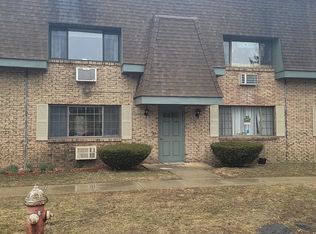 549 Russell Rd APT 10B, Westfield, MA 01085