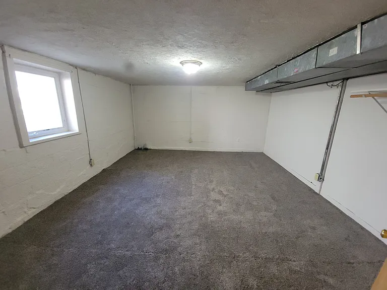 1242 Claremont St — Photo 13