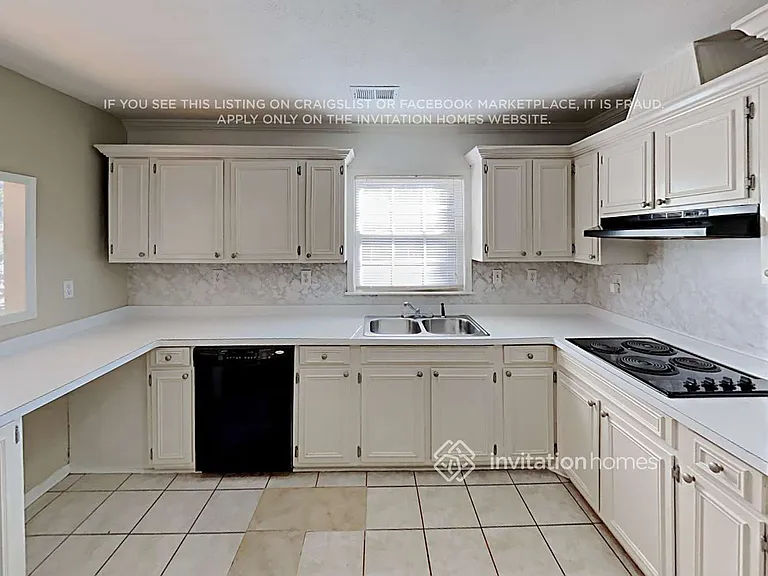 2636 Allyn Way NW — Photo 7