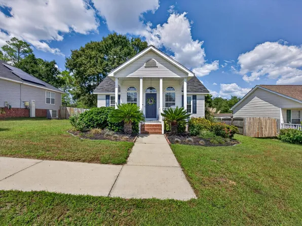 245 Hallie Hills Pl, Lexington, SC 29073