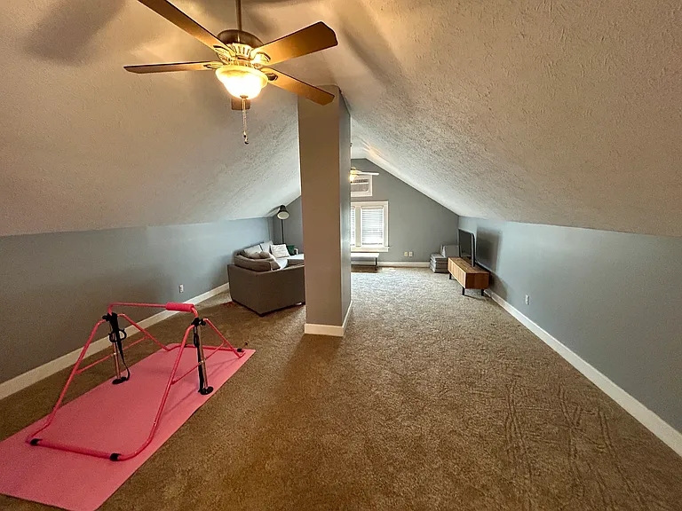 2332 Central Ave — Photo 46