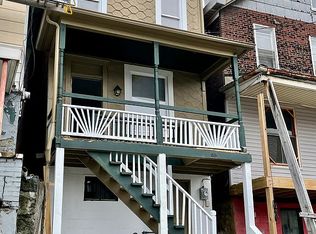 330 3rd St, Pitcairn, PA 15140