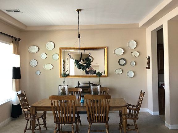 Formal Dinning room 