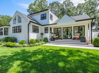 8 Valley Rd, Sag Harbor, NY 11963