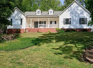 3317 Clemons Rd, Scottsboro, AL 35769
