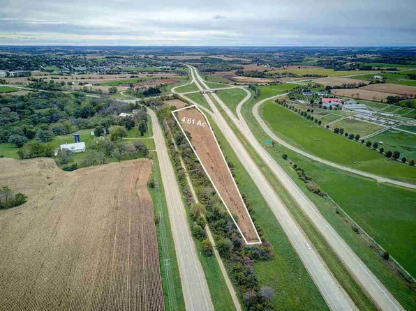 10086 County Highway Id, Mount Horeb, WI 53572