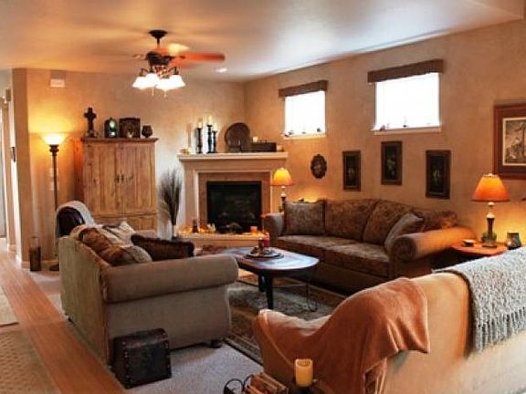 4th image of 2341 Garland Pl