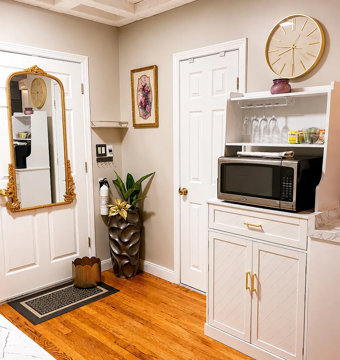 2 bed, $2,895 — Photo 2